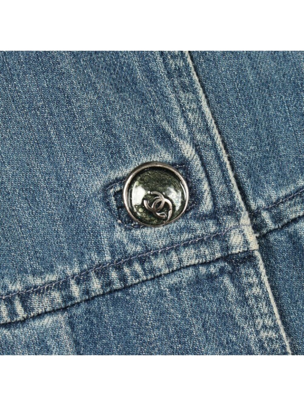 Chanel Denim Coat CC Logo Button - Picture 14 of 14